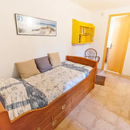 Vacay Alzines Villa *