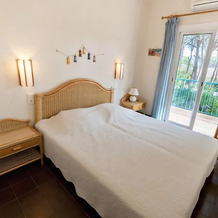 Vacay Alzines Villa